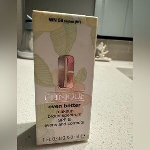 Clinique Even Better Makeup Foundation - Cashew Beige